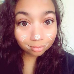 Meet your Posher, Kimberly